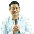 อาจารย์ธันยวีร์ ทรงสุนทร (อ.เอ)